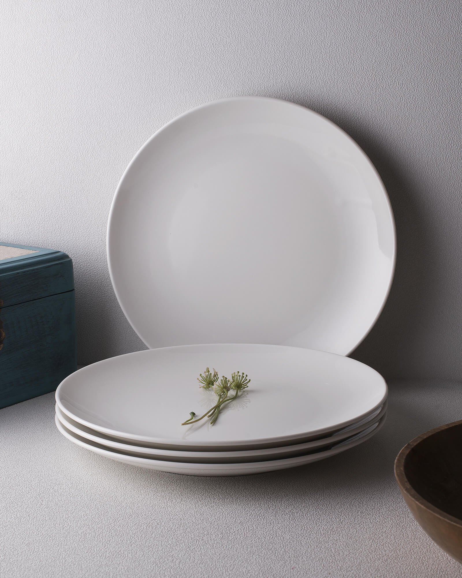 King's Table & Co. Royal Ceramic Craftsmanship